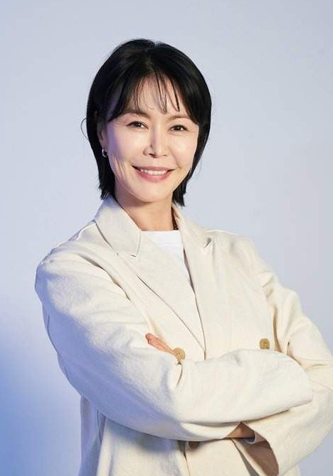 陈熙琼 Hee-kyung Jin照片