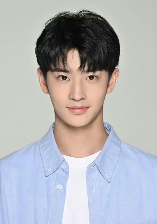 余嘉诚 Jiacheng Yu照片