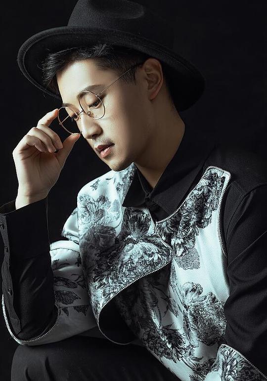 刘思岑 Sicen Liu照片