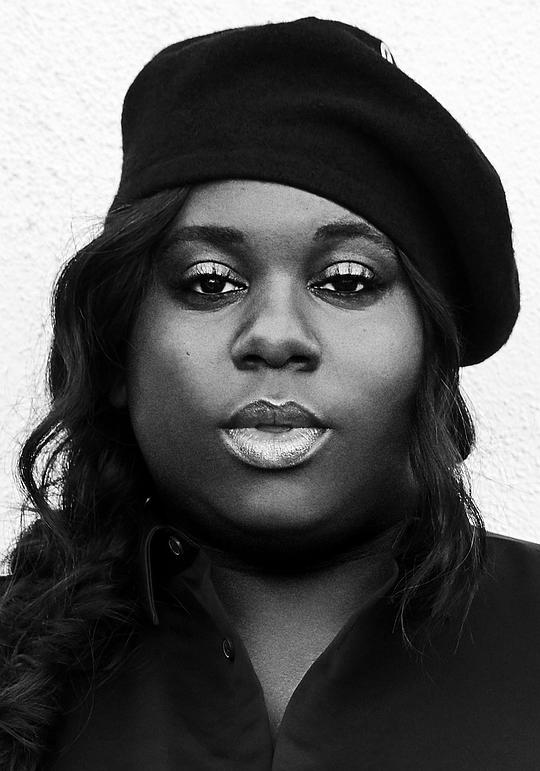 亚历克斯·纽厄尔 Alex Newell照片