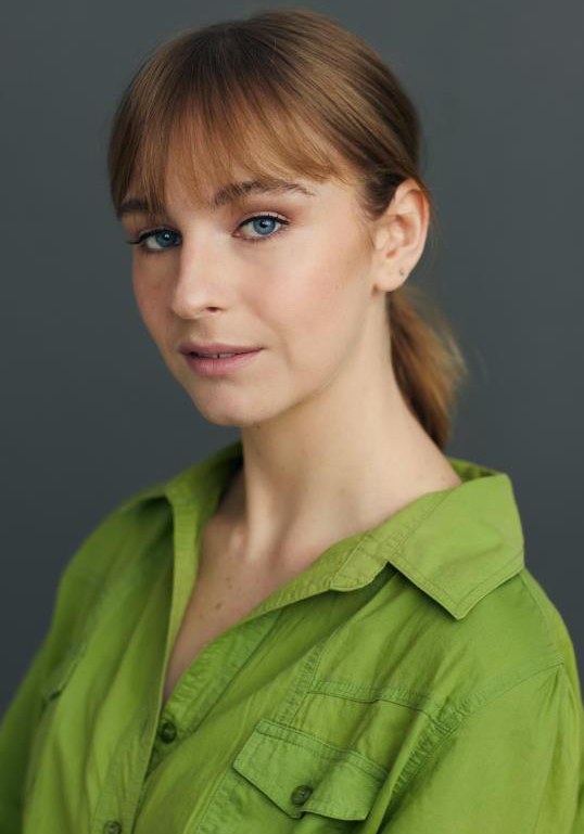 莫莉·克瑙 Molly Curnow照片