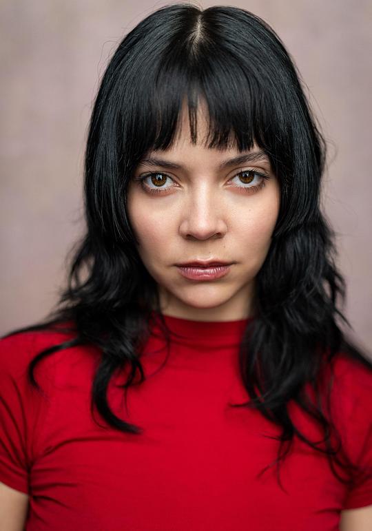 宝拉·林布罗姆 Paula Lindblom照片