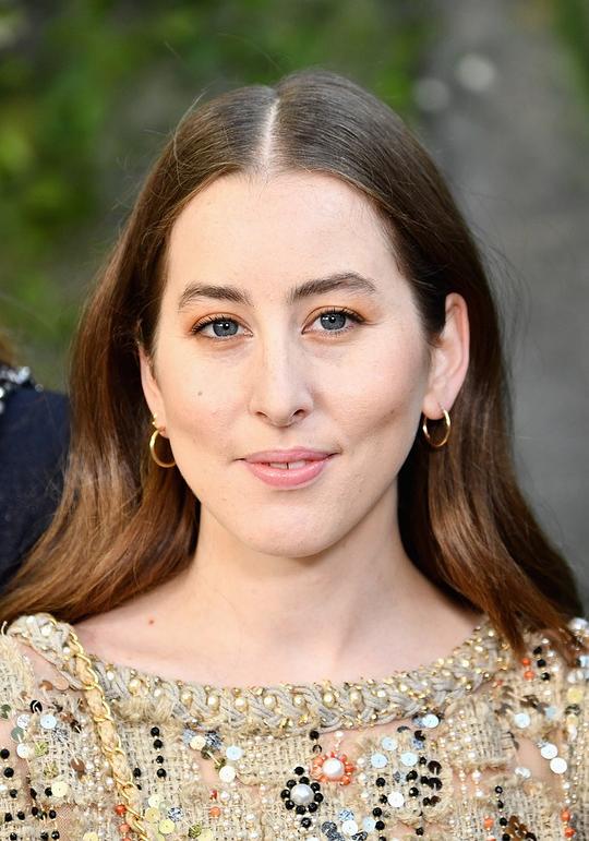 阿拉娜·哈伊姆 Alana Haim照片