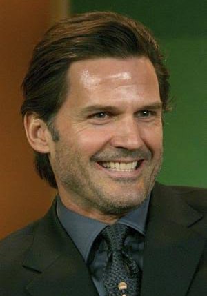 D·W·莫菲特 D.W. Moffett照片