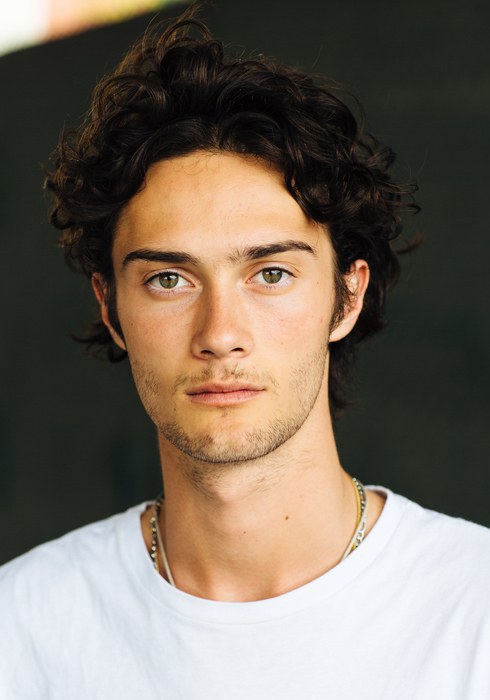 奥利·格林 Oli Green照片