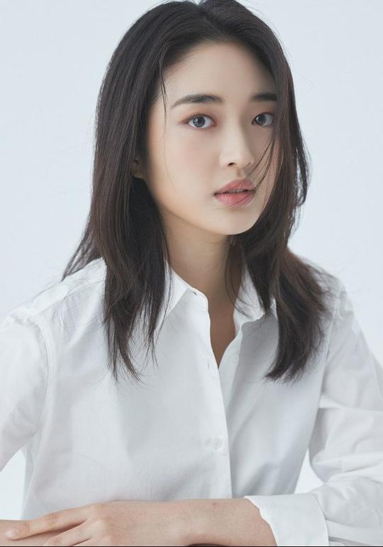 崔奎莉 Gyu-ri Choi照片