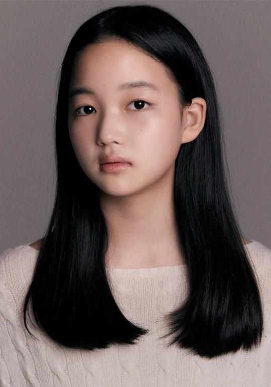 崔惟理 Choe Yu-ri照片