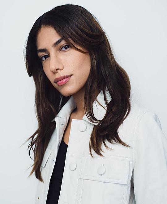 艾文·艾哈迈德 Evin Ahmad照片