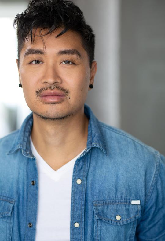 杰瑞米·霍夫曼 Jeremy Hoffman照片