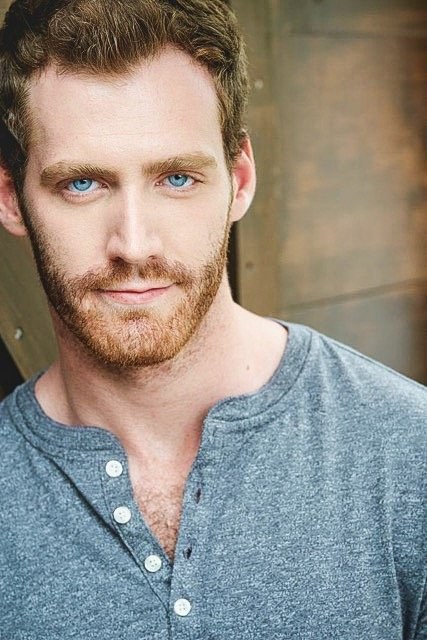 贾里德·坎菲尔德 Jared Canfield照片