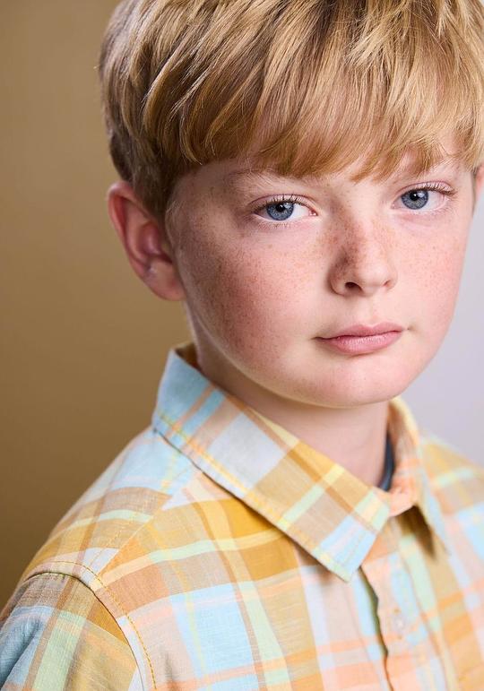 托比·拉森 Toby Larsen照片