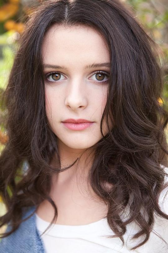 乔治亚·福纳德 Georgia Flood照片