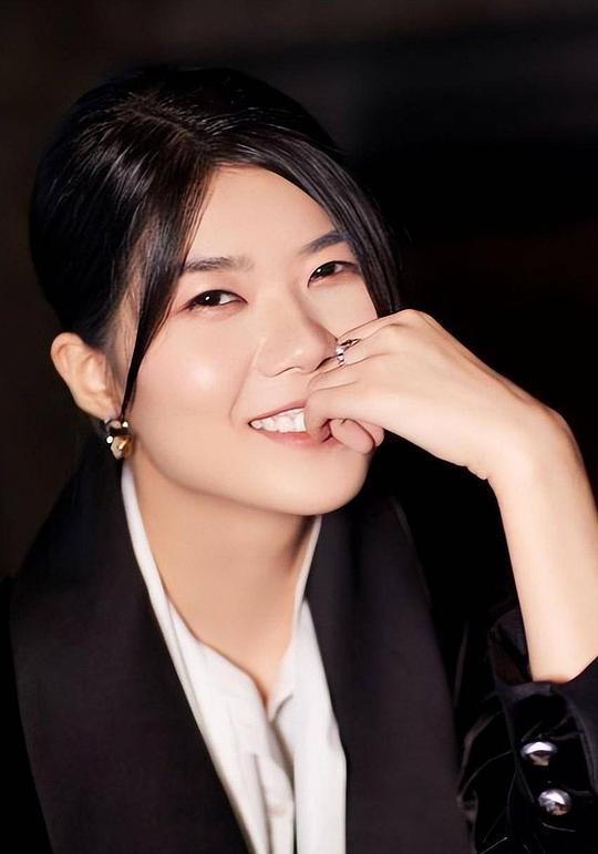 杨笠 Li Yang照片