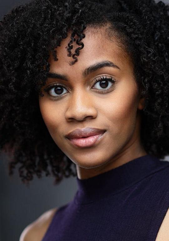 尼娅·迪肯 Nia Deacon照片