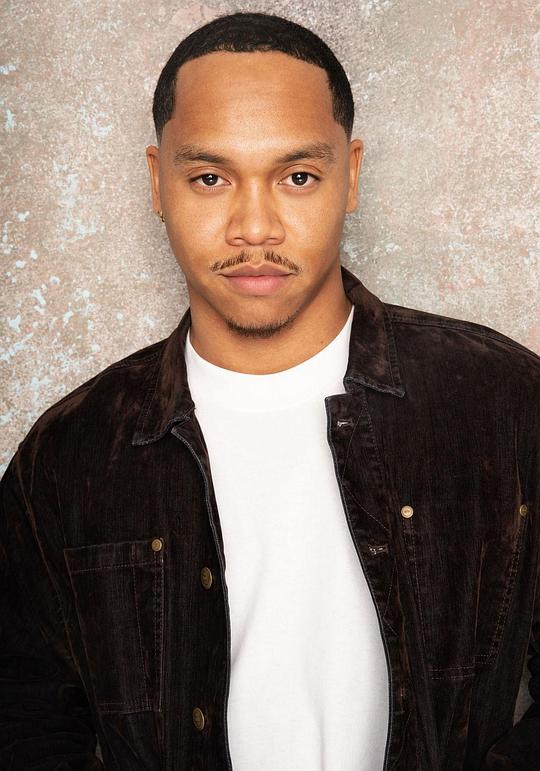 贾斯汀·佩瑞 Justin Perry照片