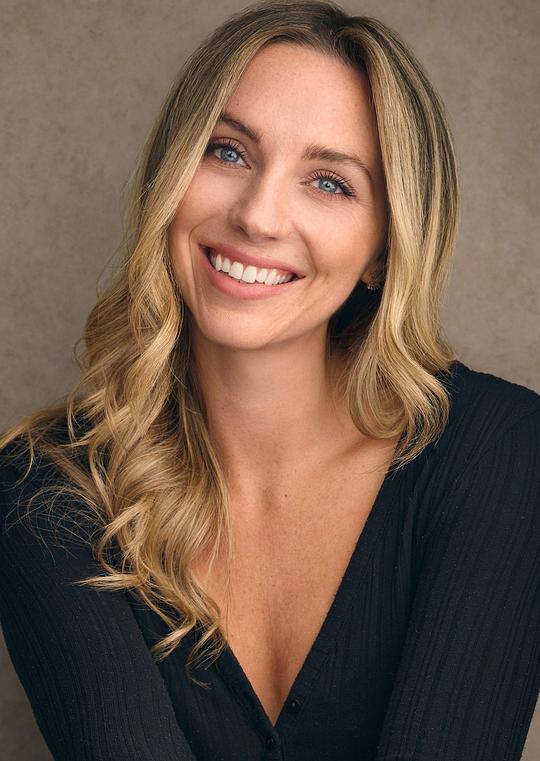 丽贝卡·贝拉维亚 Rebecca Bellavia照片