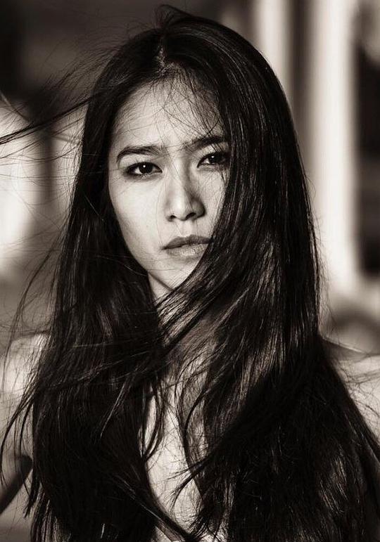 安娜·图·阮 Ana Thu Nguyen照片