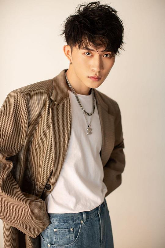 张集骏 Jijun Zhang照片