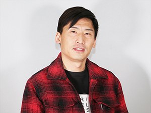 田蒙 Meng Tian照片