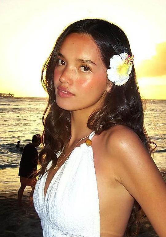 索菲娅·哈蒙斯 Sophia Hammons照片