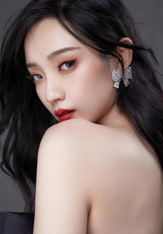 叶语霏 Yufei Ye照片