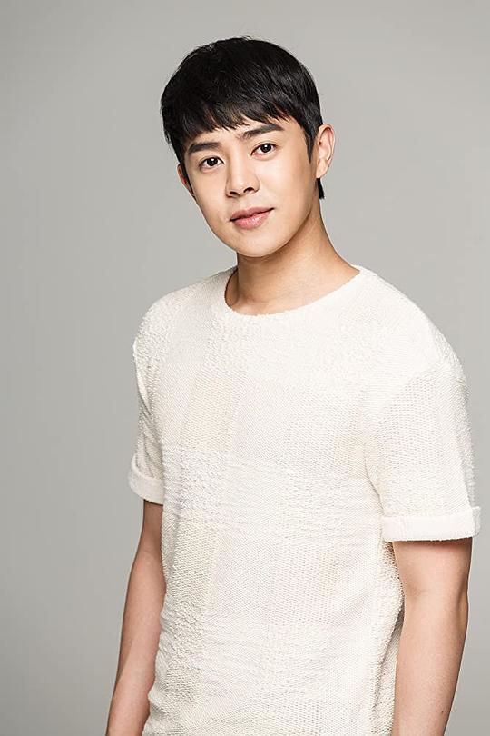 亚历山大·李 Alexander Lee照片