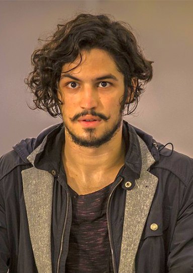 加布里埃尔·利昂纳 Gabriel Leone照片