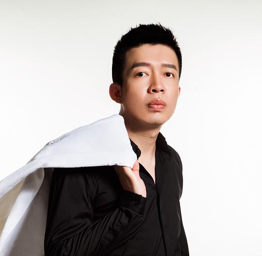 方向 Xiang Fang照片