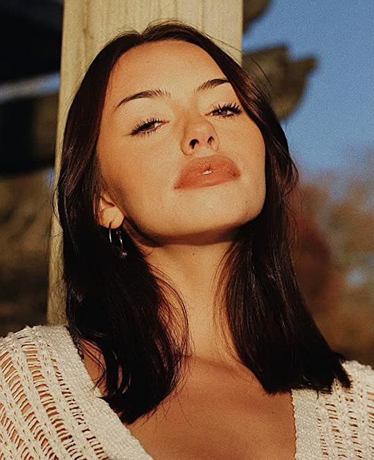 希德尼·威斯 Sydney Wease照片