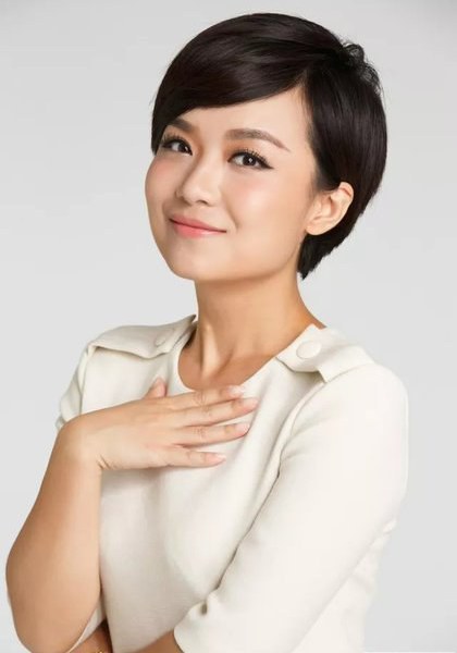 严彦子 Yanzi Yan照片