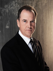 格里高利·伊齐恩 Gregory Itzin照片