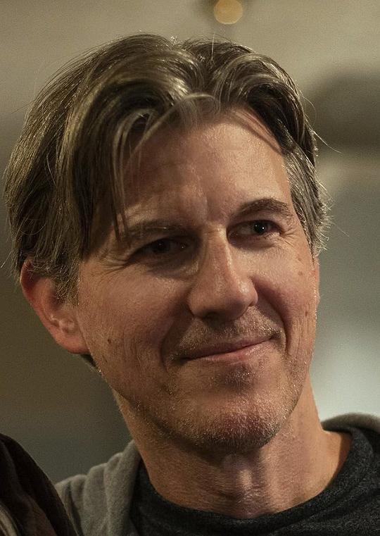 罗伯特·迈克尔·瑞恩 Robert Michael Ryan照片