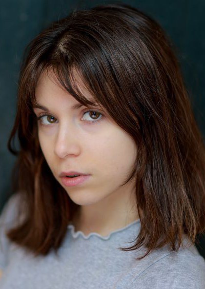 尼农·勒·亨利 Ninon Le Henry照片