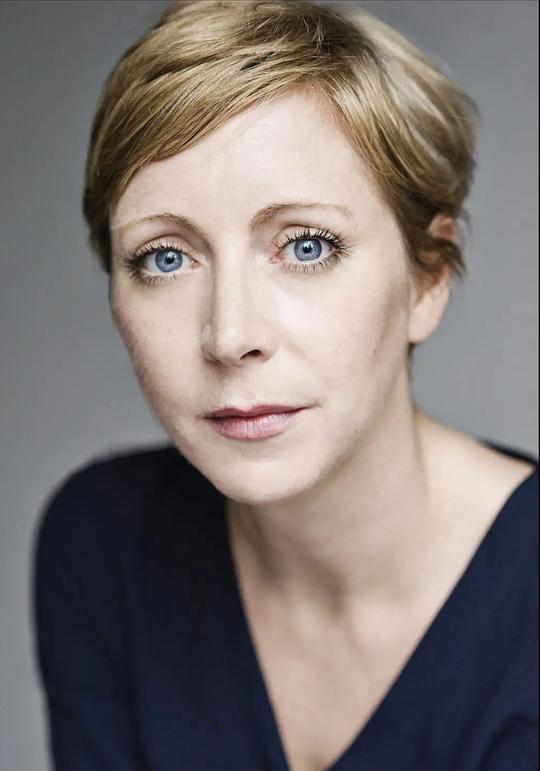 劳拉·霍沃德 Laura Howard照片