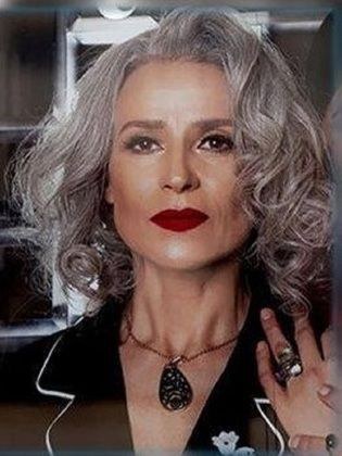 桑杜斯·哈桑 Sondos Belhassen照片