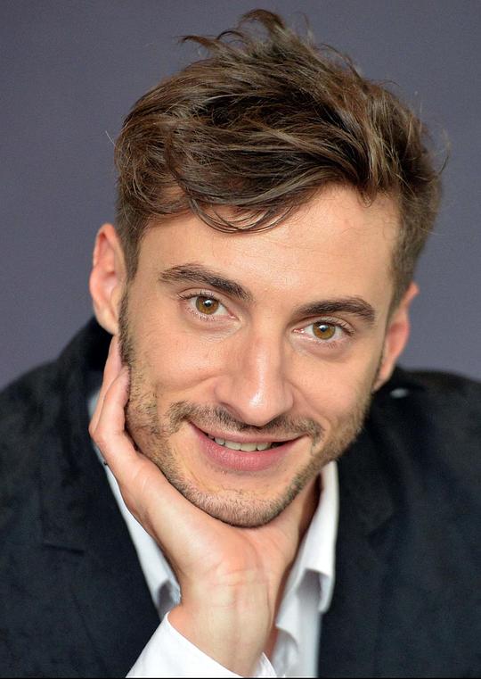 托马斯·乔利 Thomas Jolly照片