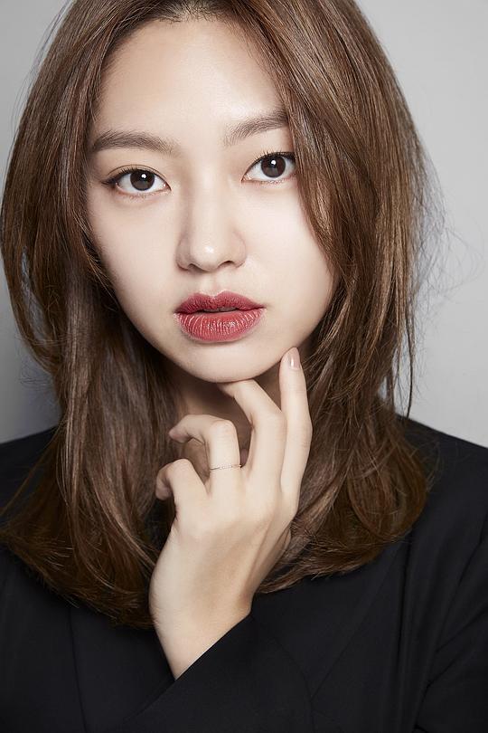 崔有华 Yu-hwa Choi照片