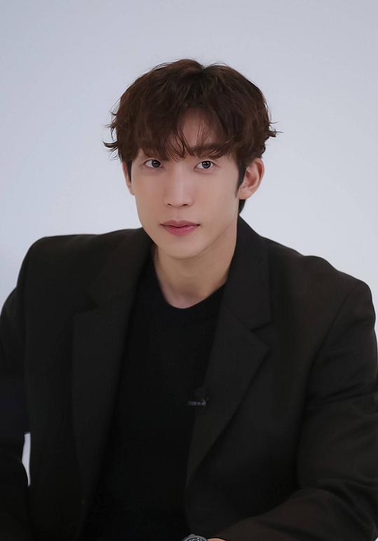 李相二 Sang-yi Lee照片