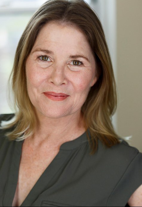 劳拉·坡 Laura Poe照片