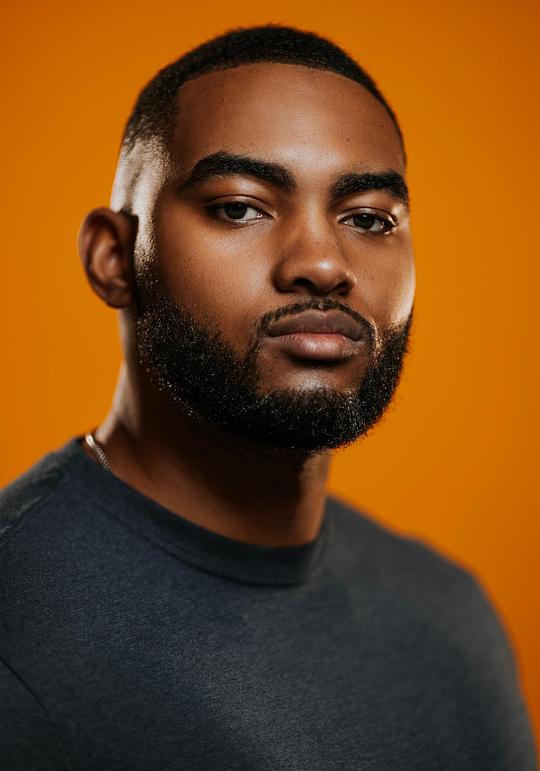 奥斯汀·布洛克 Austin Bullock照片