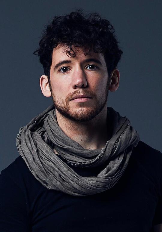 伊格纳西奥·加斯帕里尼 Ignacio Gasparini照片