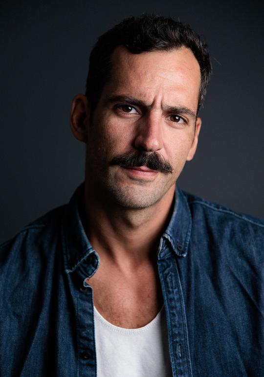 本杰明·戈罗尼奥 Benjamin Gorroño照片