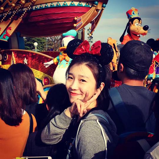 卢文莹 Wenying Lu照片