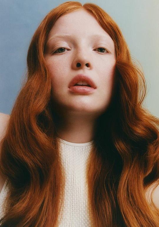 苔丝·麦克米兰 Tess McMillan照片