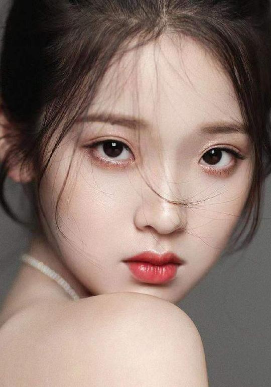 张淼怡 Miaoyi Zhang照片