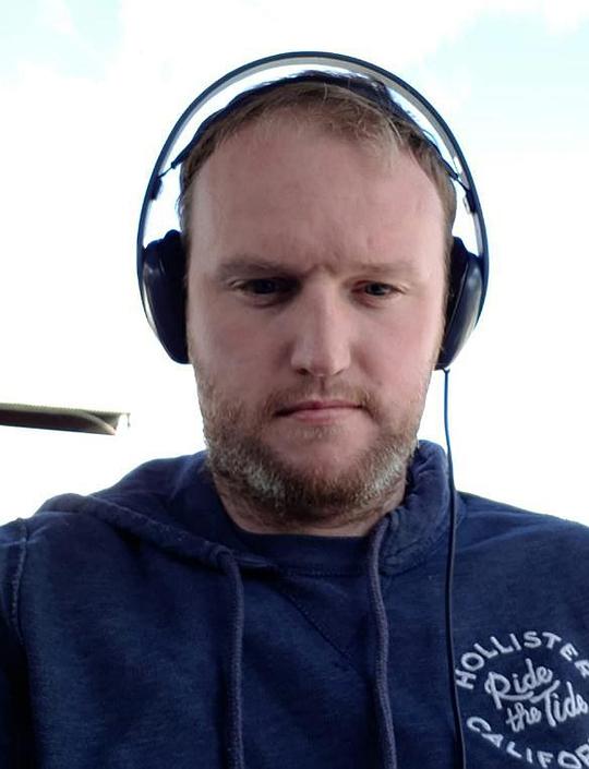 史蒂芬·希尔兹 Stephen Shields照片