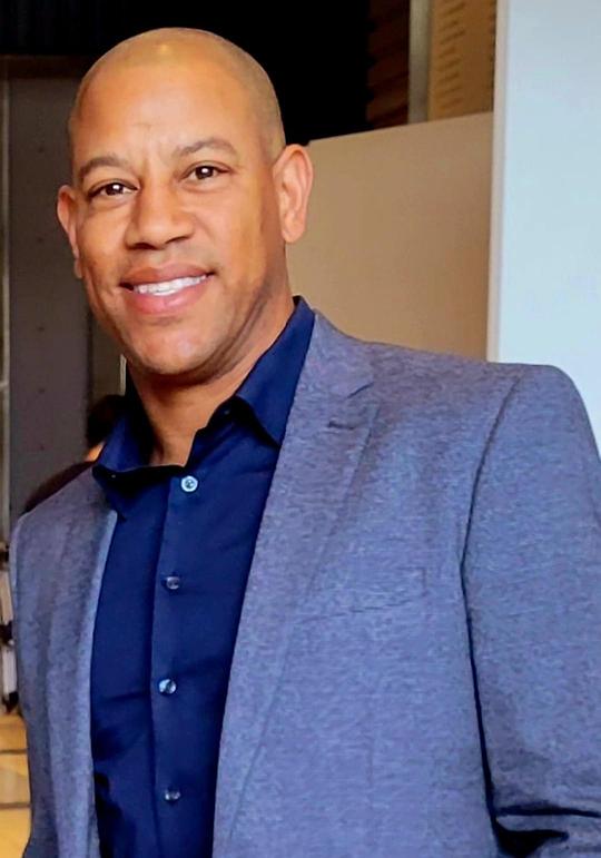 沙恩·T·哈里斯 Shane T Harris照片