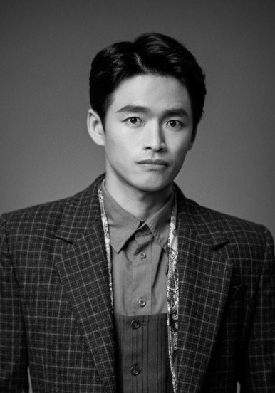 金哲允 Cheol-yoon Kim照片