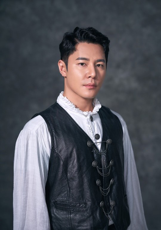 李奎炯 Kyu-hyung Lee照片