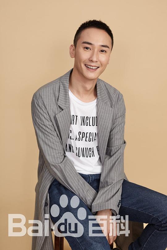 周瑞 Rui Zhou照片